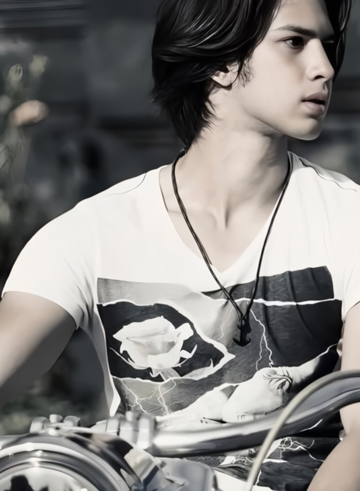 mo? ganteng 😋 #aryamohan #fyp 