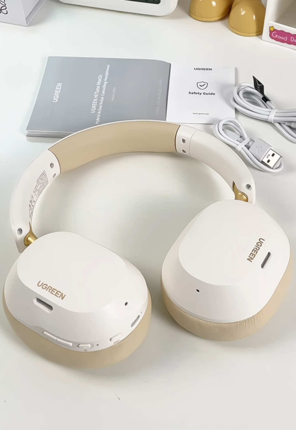 Tai nghe nghe êm này #tainghechuptai #tainghebluetooth #tainghe #ugreen 