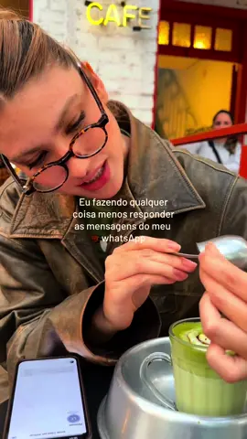 se te deixei no vácuo, saiba que também deixei o resto do mundo