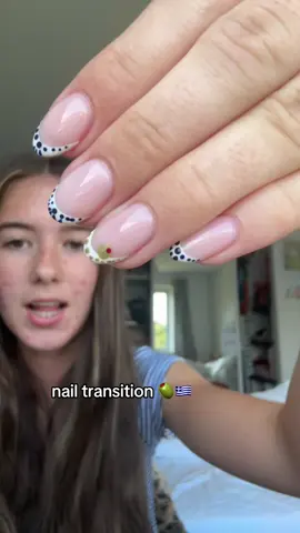 i went to my nail lady with the strangest idea but she SAW THE VISION 🫒 #greece #nails #nailtransition #transition #holidaynails #fyp #nailideas 
