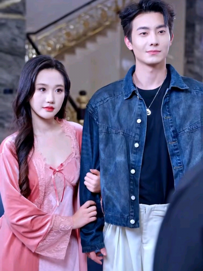 Model Tampan Penyelamatku  #chinnesedrama #dramachina #cina #drama #dramaasia #girl #beauty #chinese #china #cdrama #dracin #beautifulgirl  #dramachinnese #beautifull #couple #chinnese #dramatiktok #dramasubindo  #chinadrama #kdrama #movie #chinesedrama #dramachinese #drakor #dramakorea #film #filmchina #movie #chinnesegirl #dramasubindo #mandarin #romantis #dramamandarin 