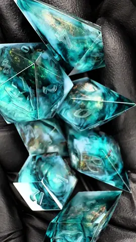 How would you name this dnd dice set?♥️