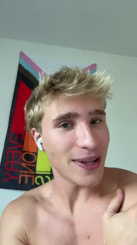 @Kesha u better vogue tonight 🔥