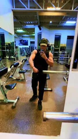 Gym 🎾🏰🛡️🗡️🔥💪 FitnessModel - Motivation #pio007max #andrei #andreisalvador #moments #fitnessgoals #outfits #expat #menfashion #digitalnomad #workouts #lifestyleblogger #gymlifestyle #mens #gymlover #gymflow #Fitness #Lifestyle #workouttime #gymfitness #workout #style #gym #fit #men #Fitness #Lifestyle #fitnessmotivation #GymLife #outfit #fitspo - Fox - CBS- NBC - ABC - Executive - Manager - CEO - Boss - Premium - Boss - Warrior - Florida - Fort Myers - Miami - Tampa - Orlando - Army - Navy - Unique - Love - Real - True - Truth - High Levels of Energy - High Frequency - Fort Lauderdale - Monterrey - San Pedro Garza Garcia - Real Sport Pachuca - Pachuca - Polanco - CDMX - Viral - Fitness - Del Real - FreedomVibesMen - Poder Real - El Poder Real no pide permiso