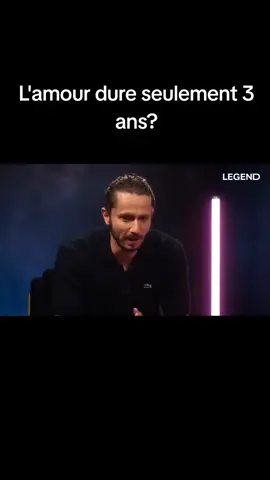 L'amour ne dure que 3 ans? #viralvideos #fyp #10k #viral #Relationship #couple #amour #legend #interview #psychology #foryoupage 
