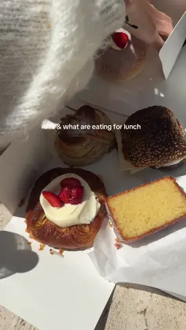 But seriously, if you’re not eating your way through a new county. What are you doing? This bakery was incredible. A must visit in Copenhagen: #junothebakery #copenhagen #copenhagenfood 