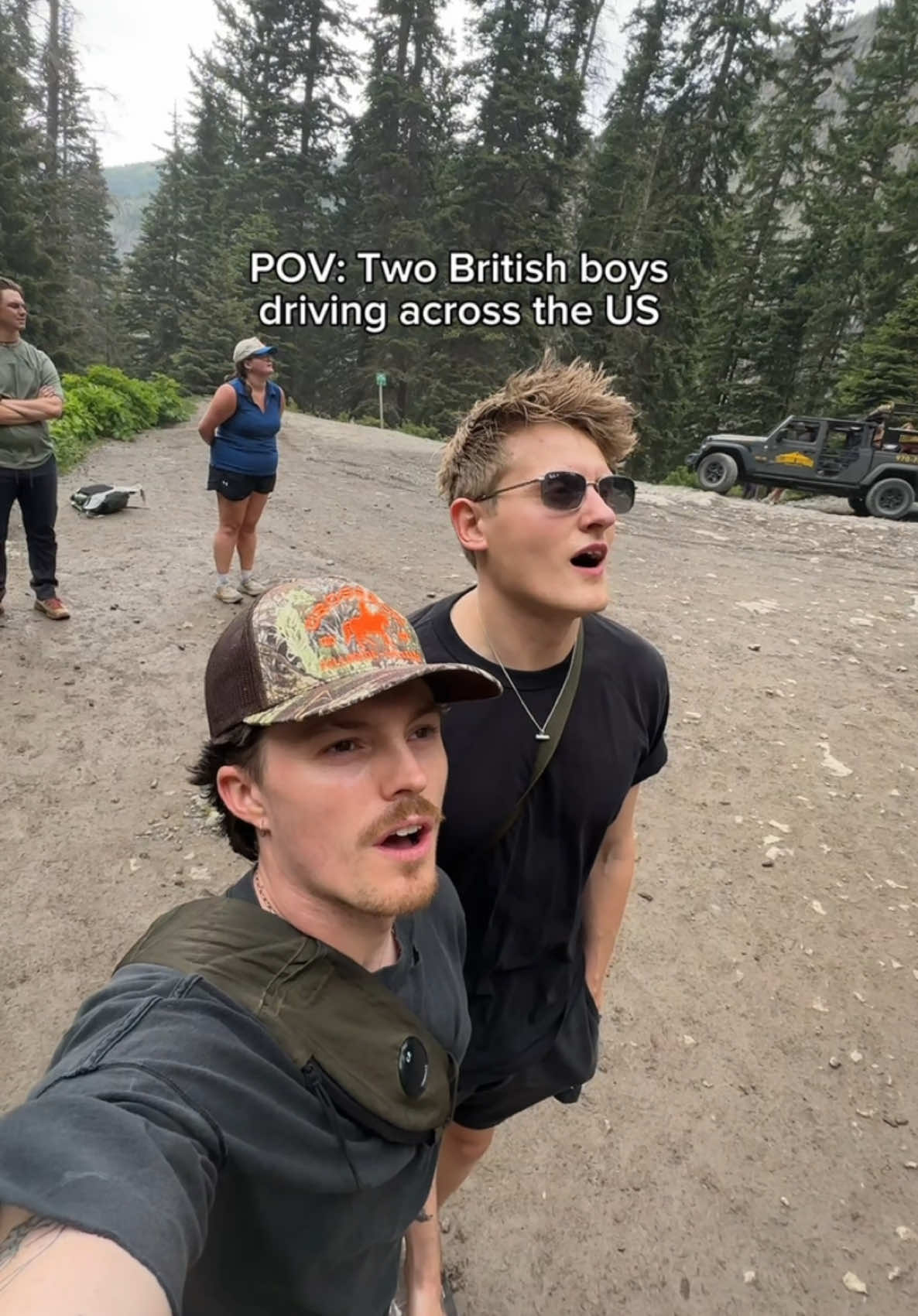 We definitely aren’t in London now 🤯 #colorado #roadtrip 