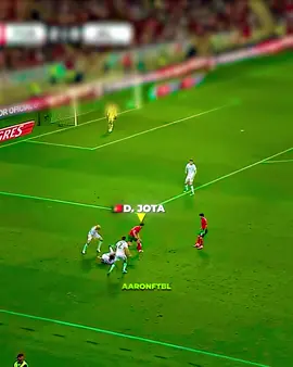 #fyp #foryou #fypシ #foryoupage #viral #viraltiktok #fifa #ronaldo #footballtiktok #football #gorwmyacoont #messi #cr7 #neymar #unfrezzmyaccount 