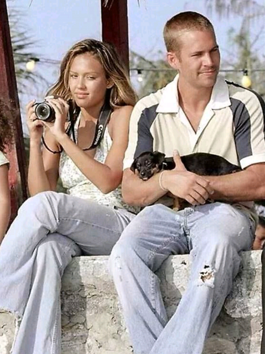 #intotheblue #jaredintotheblue #saminintotheblue #sam #jared #jessicaalba #paulwalker #jessicaalbaandpaulwalker #2005 #kesfet #fyp #fypviral