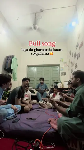 Full song by @gulrangbandofficial @Jwandparast_BAND🎶🔥 @Mehran Khan official 🎸 @Ansaark_Rubabist💥 #snap_sulaiiiimaaaan #sulaimanmarwatofficial #pakhtoonband #gullrangband #rabab #rabablover #uop #sulaimanmarwat 