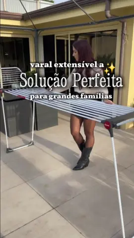 Pra quem tem família grande e lava muitas roupas, esse é o varal perfeito Varal, varal de roupas, varal retrátil, varal para apartamento, varal para lavanderia de apartamento, varal para muitas roupas, varal articulado, varal moderno, soluções para apartamento, organização doméstica, varal de roupas espaçoso,tamanhofamília,varal de chão extensível COMENTA VARAL PARA RECEBER O LINK 🔗