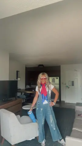 ALL AMERICAN GIRL🇺🇸🇺🇸🇺🇸 #ffaconvention #funnight #fypage #viralvideo #fashion #OOTD #girls #Summer #texasffa #tx #trending 