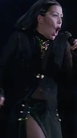 ALEJANDRA GUZMÁN - MALA HIERBA ❤️‍🩹 #alejandraguzman #malahierba #videolirycs #yosoycreador #Viral #parati 