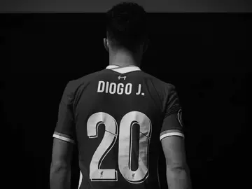 rest in peace to diogo jota and his brother ❤️🙏🕊️ / no copyright intended. #fyp #diogojota #fyp #zlatnim #freezlatnim #comeback #foryoupage #foryou #fypage #fypシ #fypシ゚viral #viral #trending #xyzbca 