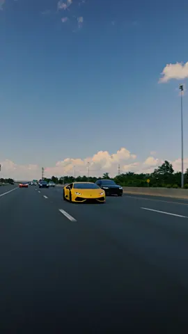 The 2015 Lamborghini Huracan LP610-4 in Giallo Auge. Now Available. 💛 Unleash 610 Horses of pure V10 Fury Wrapped in an iconic yellow finish — Unmistakable, unforgettable.  Now ready to Book in just a few steps through our platform — Link 💛 Serving the DC,MD,VA Area with Drop-offs available to all Major Airports & Much More! 📍 24/7 Exotics🏎️ 24/7 Delivery 🚚  24/7 Support 💬 24/7 Chauffeur 👨‍💼 #ferrgattiexotics #fyp #lamborghini #viral #viralreels #exoticcar #exoticrentals #lambo #carrental #lambohuracan #huracan #huracán #huracantalk #exoticcarspotting #luxuryhomes 