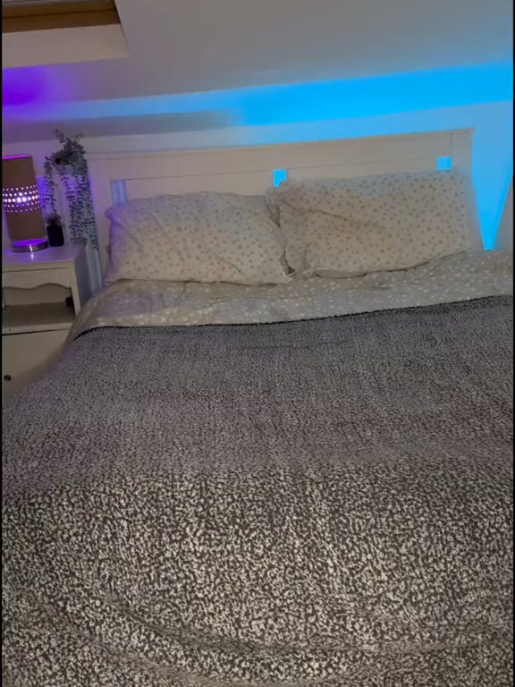 Projetor 4K HD 150 Polegadas Celular, Tv B0x, Xbox, PS, Pc, Wifi HY300 Pro Magcubic #projector #room #netflixseries #giftideas #foryoupage #viralvideos #comprasonline #achadinhos #coisasdecasa #shopeebrasil #tiktokbrasil