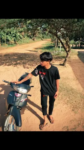 #ខ្លួនបងក្រ😥💸🤝 