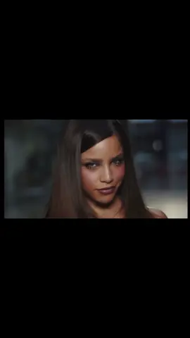 @emilia 👠 #paratiiiiiiiiiiiiiiiiiiiiiiiiiiiiiii #viral_video #foryoupage #teamoemiliamernes #