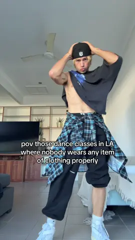 The one leg rolled up was vital #fyp #dance 