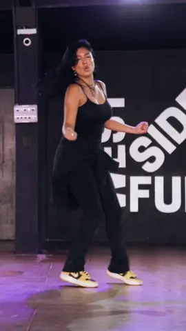 Deuces 🥹✨ | #fyyyyyyyyyyyyyyyy #foryoupage #class #studio #choreography #dancer #chrisbrown 