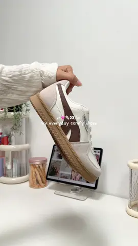 casual everyday shoes 👟👀💗 #bostanten #bostantenindonesia #bostantenshoes #vanillagirl #vanillagirlaesthetic #cleangirl #cleangirloutfit 