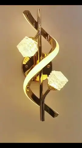Lampu Dinding Kristal Mewah. Bahan Alumanium dan kristal imitasi (Akrilik). Area pencahayaan 5 s/d 10 meter persegi. Awet digunakan 8 s/d 10 tahun. Bisa digunakan diluar dan didalam ruangan. #lampudinding #lampudindingkristal #lampungdindingkristalmewah #lampudindingindoor #lampudindingoutdoor 