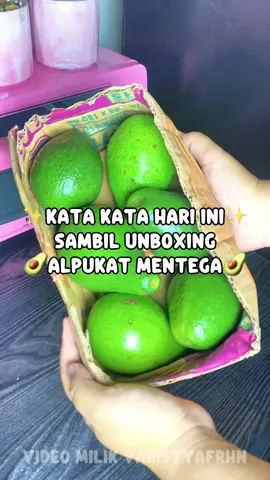 Nyari alpukat mentega disini susah untung ada yg jual di online , yang mau beli silahkan klik keranjangku #alpukatmentega #alpukatmentegamini 