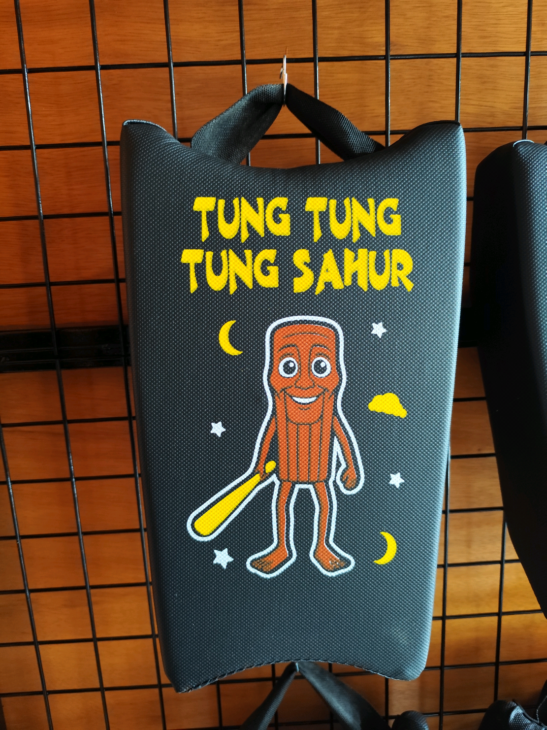 GAWAT!!! Motif tung tung sahur sudah ada jok dudukan untuk anak😲 #CapCut #jokanak #jokboncengananak #jokdudukananak #tungtungsahur #ballerinacappucina #anomali #fypp #awasgakfyp #jember24jam #jember 