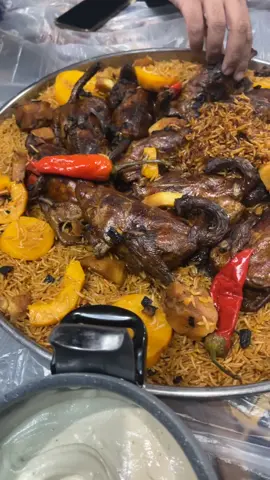 ممتازه الحمامه مع الصوص يانوري 🫣🔥.        #صيادية #حمام_زاجل #طبخاتي #طبخ #حايل #اكسبلور #صيادية_حمام #طبخاتي #طبخ 
