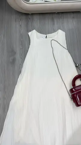 Váy Suông Ba lỗ Đũi Gân 2 Lớp #vaysuong3lodui #vaybalodangdai #vaydibien #vaydichoi #vayxinh #xuhuongtiktok #reviewquanao #ngoanxinhiu01 