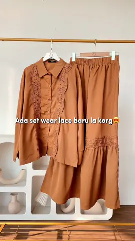 Always join LIVE kami utk tahu set wear Erfina dah release or belum 🤭🩷 #TiktokFesyen #women #kaftanviral #dressmurah #kaftanmurah #bajuwanita #abayamurah #set #streetwear #pakaian #seluarjeans #begtangan #plussizefashion #skirtoutfits #handbags #postageseluruhmalaysia #palazzo #seluarperempuan #knitwear #knittedcardigan #TikTokShopFashion #oversizedshirt #oversize #floraldress #setblouse #zoearissa #malaysia #videostailfashion #knittedvest #vest #cafehunting #outfit #outfitideas #viral #foryou #foryoupage #TiktokShopFesyen #blousewanita #affilatetiktok #barangviral #style #giftideas #Summer 