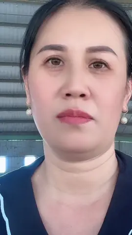 #xuhuong#em MC cả nhà yêu TikTok buổi trưa vui vẻ nhiều Sk và HP yêu thương nhé #vuivegiaitricungtiktok #xuhướng #2025tiktok 😀😀🫶🫶💐