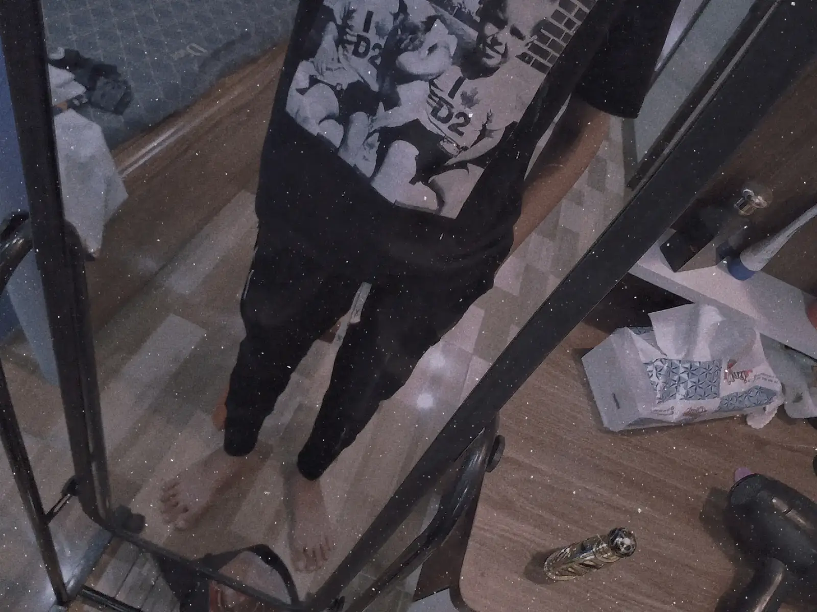 như cây cần đất , như đêm cần trăng , như sao cần trời , anh thì cần em , anh nho em . #xh #pin #xu 