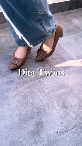 Si kembar DITA yang elegan😍 #WIBGAJIAN #wibgajian #YearEndSale #yearendsale #fyp #fyppppppppppppppppppppppp #fypage #foryoupage #fypシ゚ #sendalwanita #sepatuwanita #heels #heelsinspo #heelswanita #heels #heelselegant #OOTD #fypp #wisuda #skincareviral #ootdstyle #elegantlook #fashioninspo #TikTokFashion #trendsetter #viralfashion #tiktokootd #WIBGAJIAN #wibgajian #YearEndSale #yearendsale 