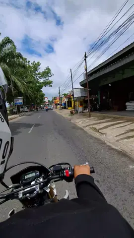 jalan-jalan pake crf nya tinggal kenangan🤕#crf150l #fypage 