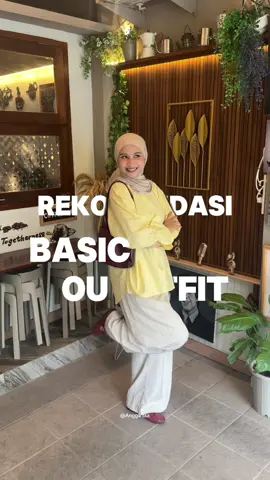 Basic shirt andalan ku = harus oversized 😆 btw model semibatwing kyk gini ok bgt buat nutupin lengan yg besarrr🤏🏻 #basicshirt #kemejapolos #kemejawanita #kemejaoversize 