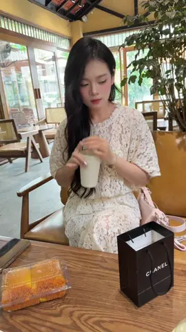 🥲 #xuhuong #thinhhanh #thoitrangnu #fypシ゚ #macdepmoingay 