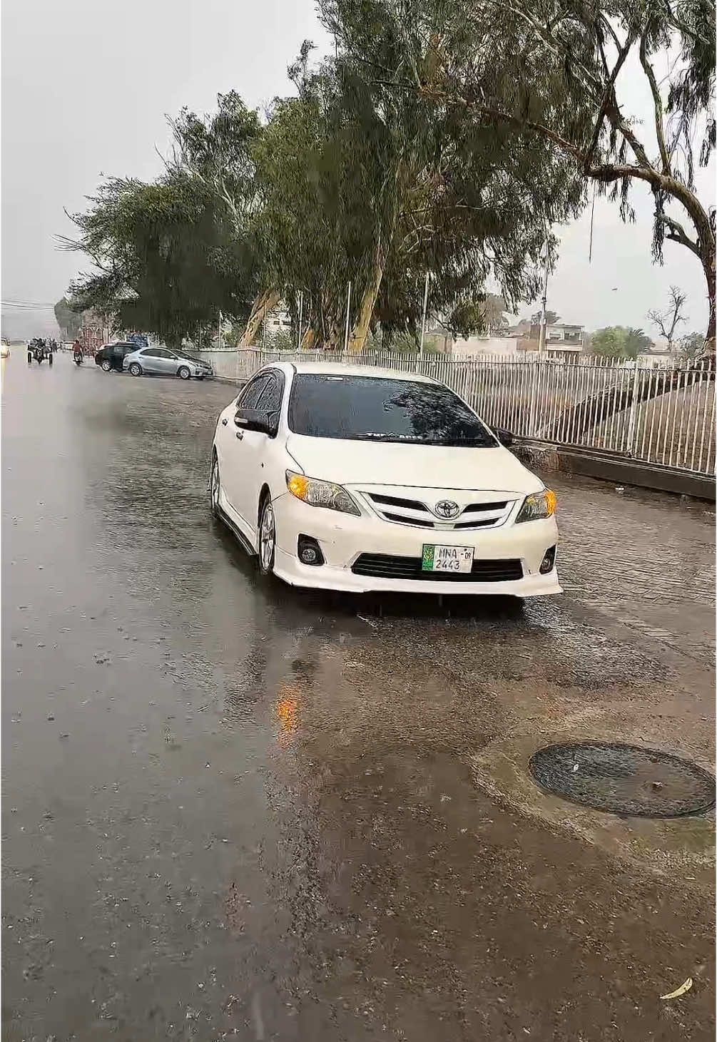 #foryoupage #static #carsoftiktok #viralvideo #modified #viraltiktok #modified #2443 #rain #rainyday 
