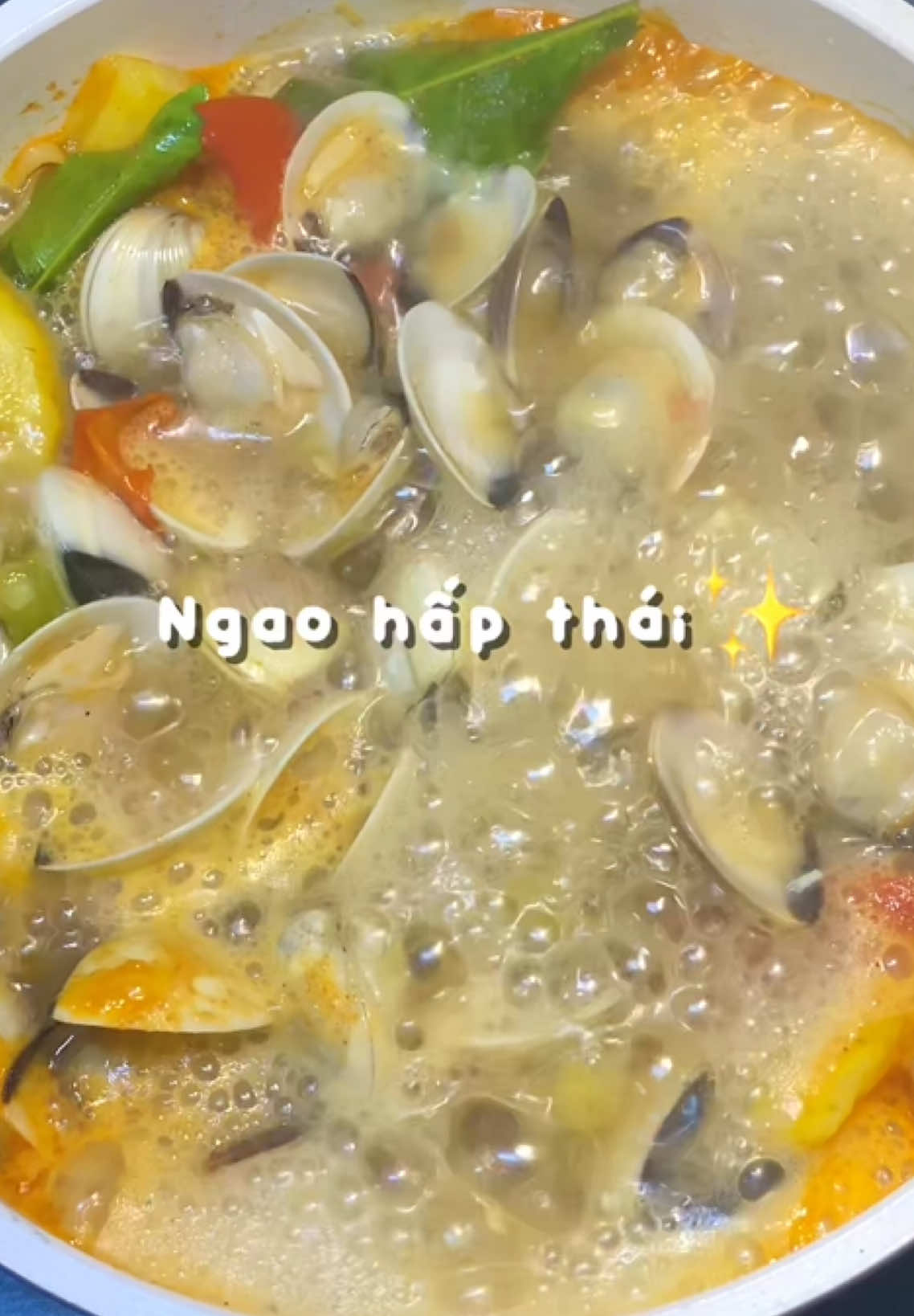 Ngao hấp Thái cho những ngày mưa gió 😚 #punnauan #homnayangi #monngonmoingay #ancungtiktok #xuhuong #ngaohapthai 