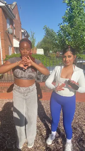 Took a village to get me ready 💙😎#prom #fyp #leavers #prom2025 #ukblackgirlmakeup 