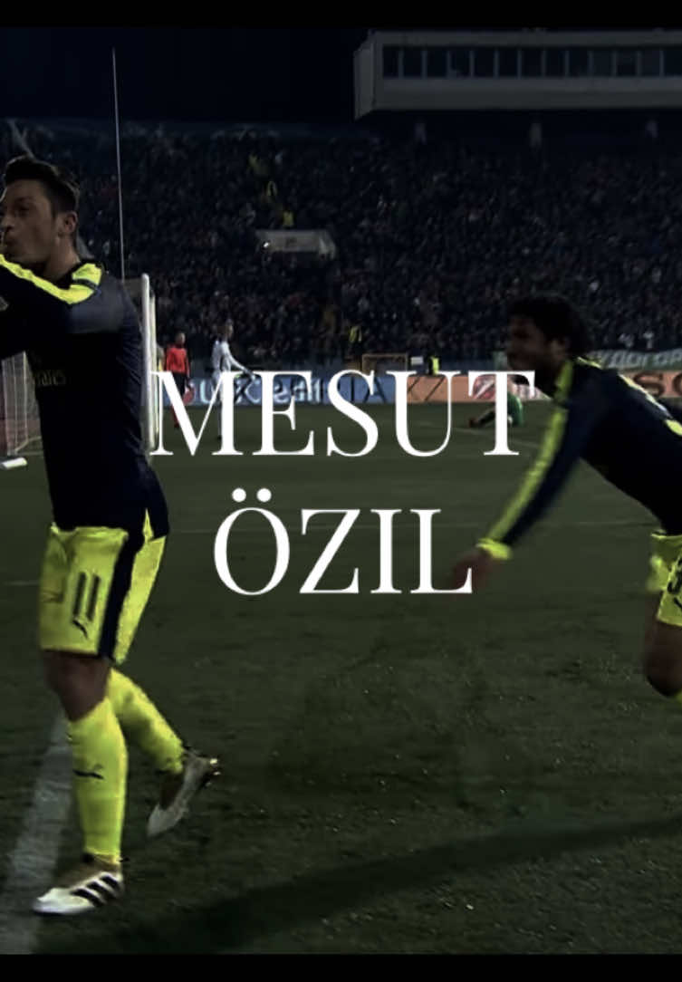 Mesut Özil. #mesutözil #özil #realmadridfc #realmadridfans #arsenalfc #gunners #footballtiktok #edit #fyp 