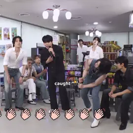 📸📸📸#sansang #YEOSANG #여상 #يوسانق #ヨサン #SAN #ATEEZ #ATINY @ATEEZ_Official 