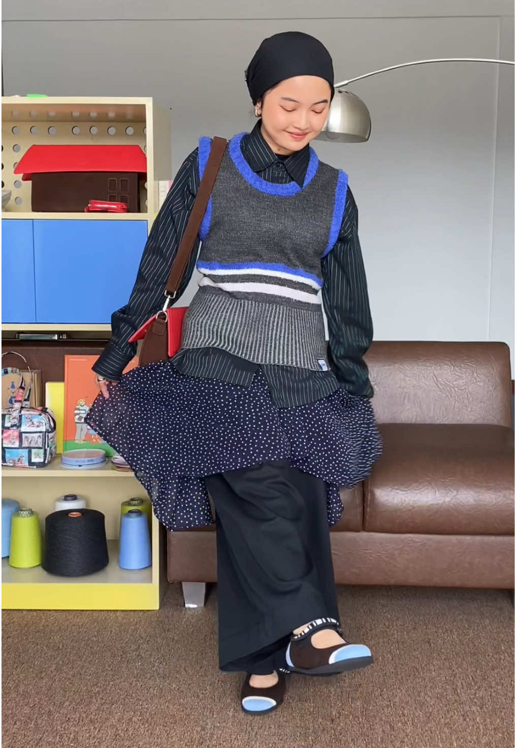 Work outfit inspo for all cool busy woman out there! 💖 #styleinspo #outfitideas 