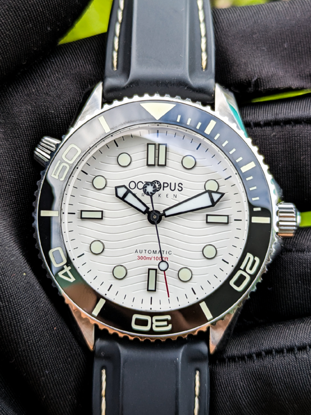 Octopus - 007  Size 42mm Kính Sapphire cong phủ AR  Máy PT5000 28800vph Núm ren, chống nước 300m Tình trạng núm hơi lỏng #homagewatch #donghohomage #donghonam #octopuswatch 