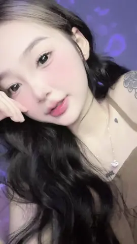 đang iu nhau chứ như nào !  