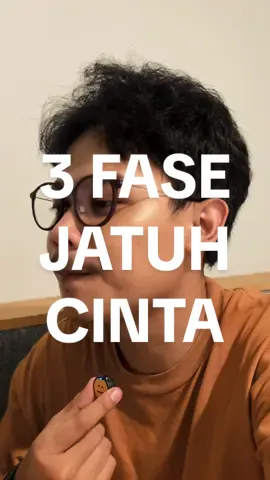 Kamu udah berapa kali jatuh cinta? #BarangkaliKitaMemangPerluHariPatahHati 