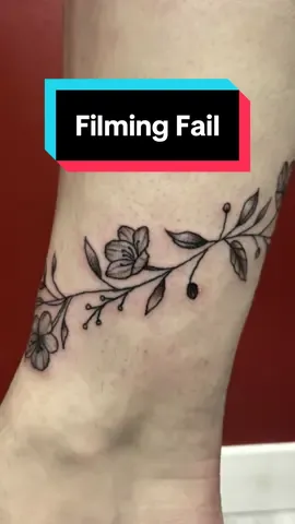 Ankle wrap tattoos are already wild to tattoo… now try filming one 😅. Somewhere in the middle of filming I knocked over the lamp AND tripped over myself… so if the footage looks chaotic, it’s because it was 🤷‍♀️ This one tested me in all the best ways — the stencil only held about 60% so I got to flex my freehand skills a bit (which was actually super fun). Grateful to my client for trusting me with such a tricky placement and sitting like a rock! #TattooApprentice #AnkleTattoo #TattooWrap #TattooProcess #FreehandTattoo #TattooLife #LearningByDoing #stippletattoo #stipple #fineline #fineline 
