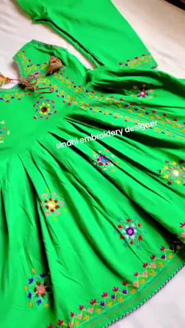 sindhi embroidery designer  #sindhiembroidrey #sindhiculture #foryoupage #sindhiaesthetic👑 #handmadelove #handicraft @TikTok Pakistan811 @TikTok @For You 