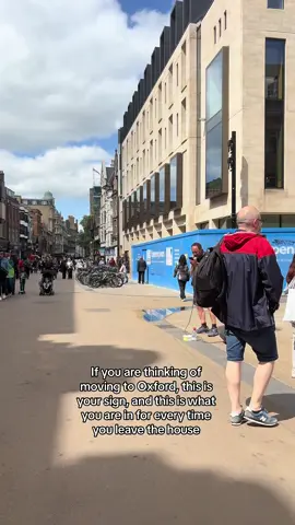 Oxford is crazy :) #oxford #oxfordshire #oxfordtown #westgate #westgateoxford 