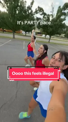 @miles.withjess @Mel Mills | Running with Mel met up for some 4th of July miles #runtok #run #Running #runners #4thofjuly #runningoutfit 